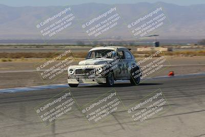 media/Oct-01-2022-24 Hours of Lemons (Sat) [[0fb1f7cfb1]]/10am (Front Straight)/